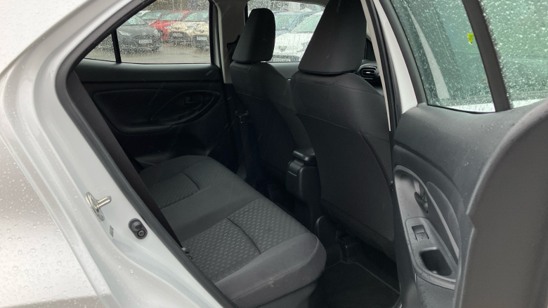 Toyota Yaris Cross 1.5 Hybrid Icon 5dr CVT Hybrid Estate